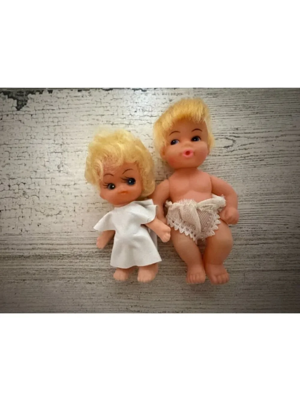 Lot of 8 Various Dolls Various Brands Sizes